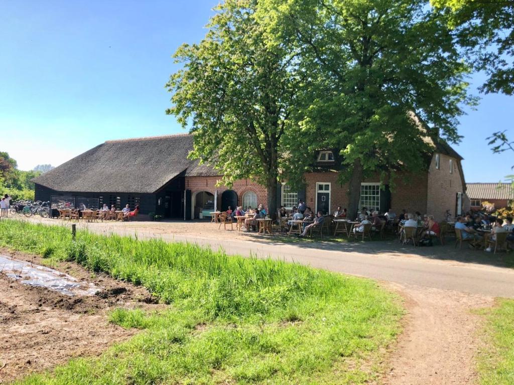 't Mjeels Pierke Meerle